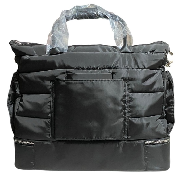 iPack Puffy Tote Bag OS Black Travel Daily Use Practical Easy To Clean Nylon NWT - Picture 5 of 13